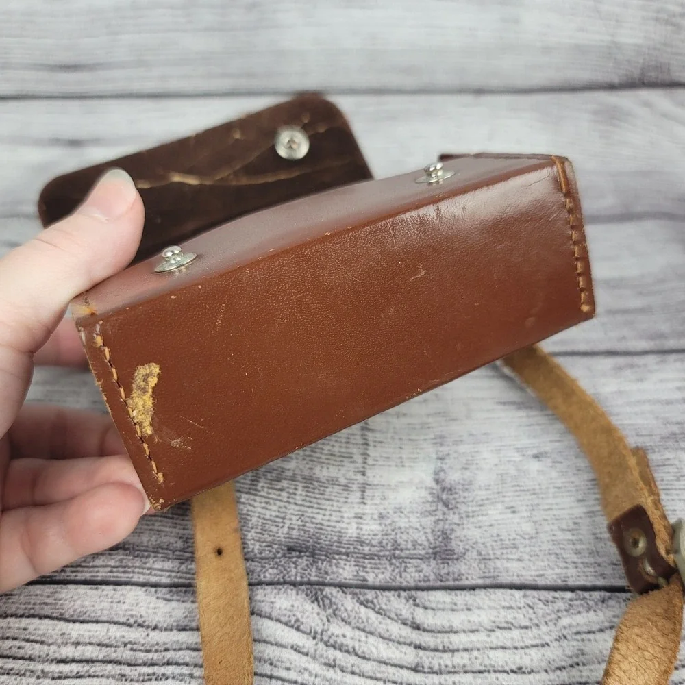 B+W 32mm Lens Shade and Filter Leather Case with Strap Camera Photography